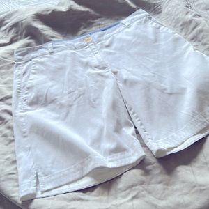 TALBOTS THE WEEKEND SHORTS SIZE 10